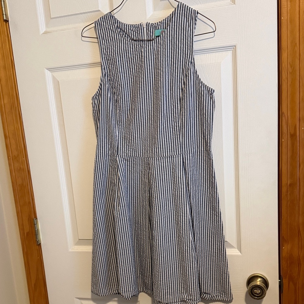 Striped Seersucker Sleeveless Dress in Navy and White Stripes